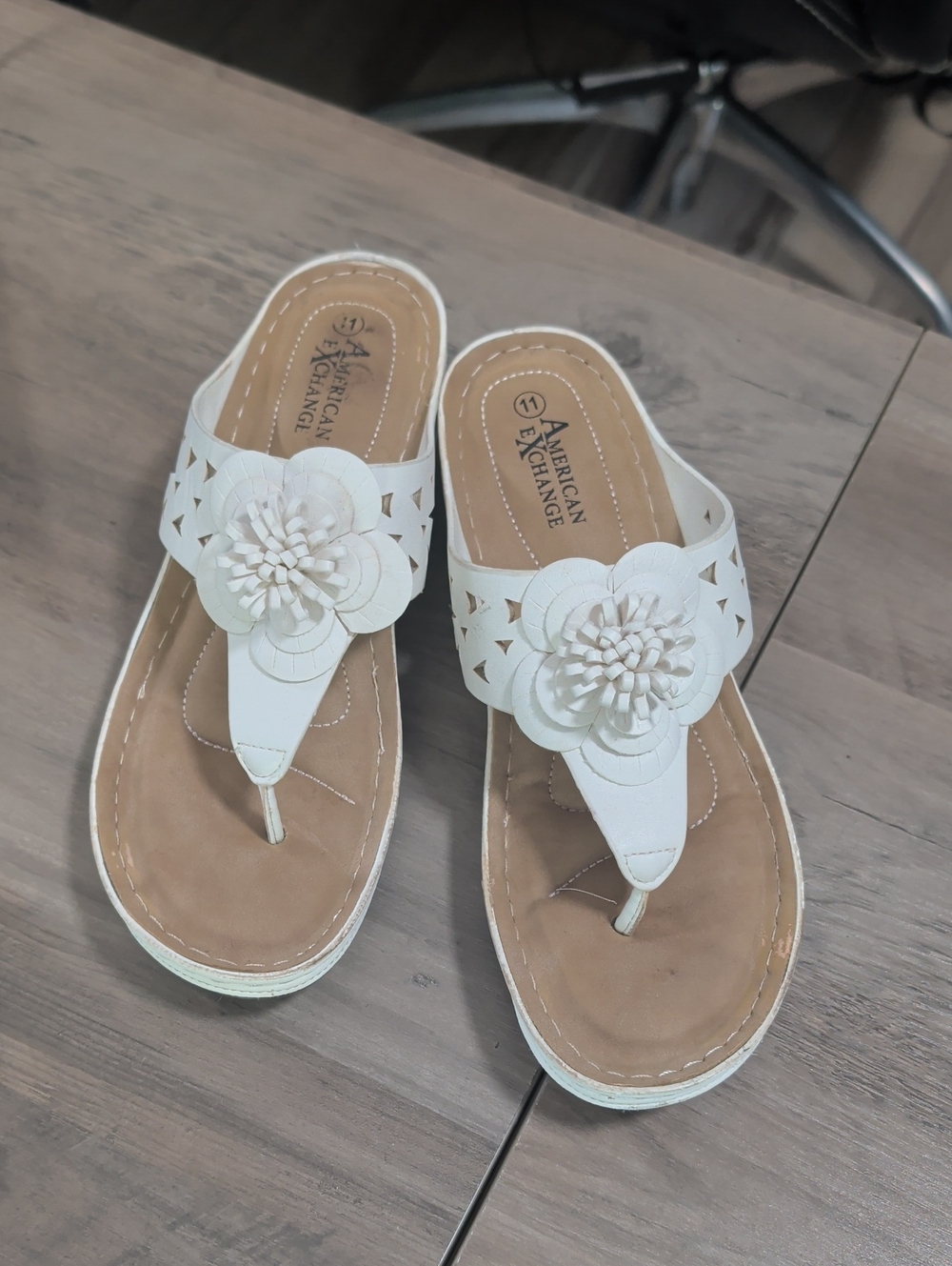 American Exchange White Floral Thong Sandals